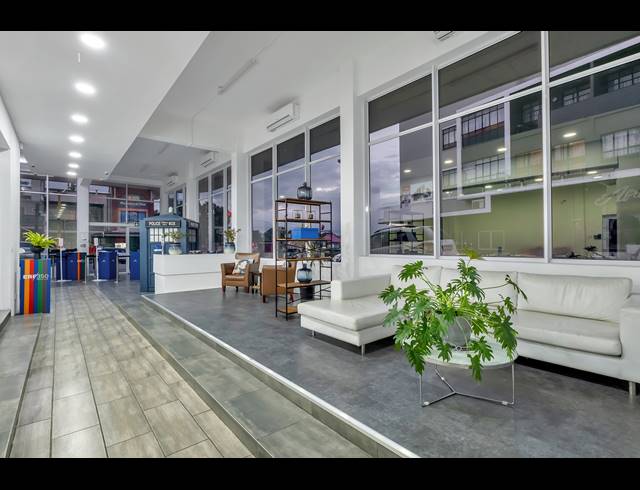 M² BUSINESS FOR SALE IN MELVILLE
